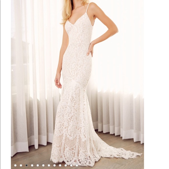 SOLD: 70in veil + Flynn White Lace Maxi Dress - Picture 1 of 11